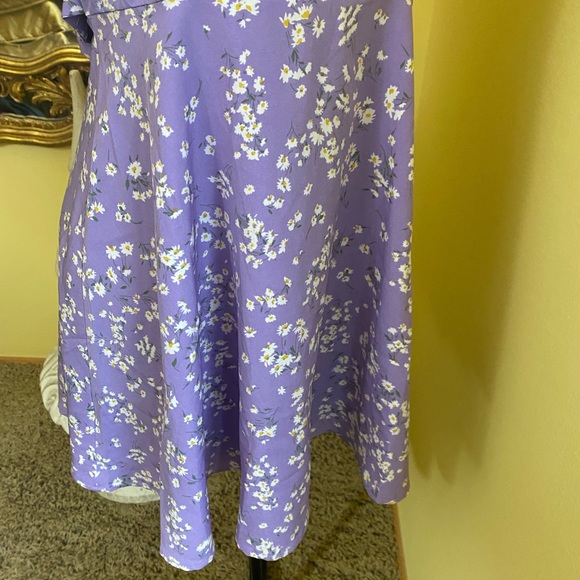Zaful light purple daisy dress - Picture 3 of 4